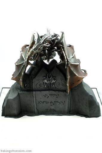 Elder Scrolls V: Skyrim, The - Довакинский торт от фаната Skyrim